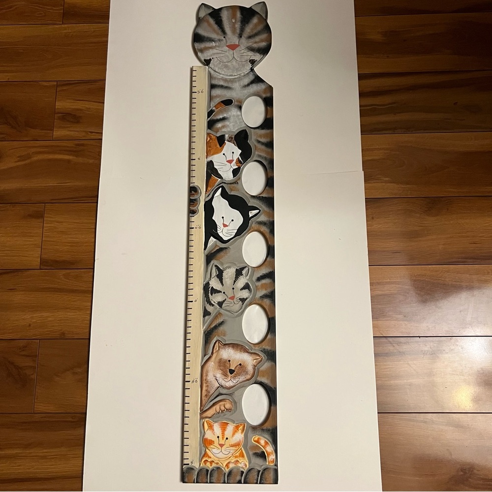 New Vintage Creatively Yours wooden measurement chart with animal cats design